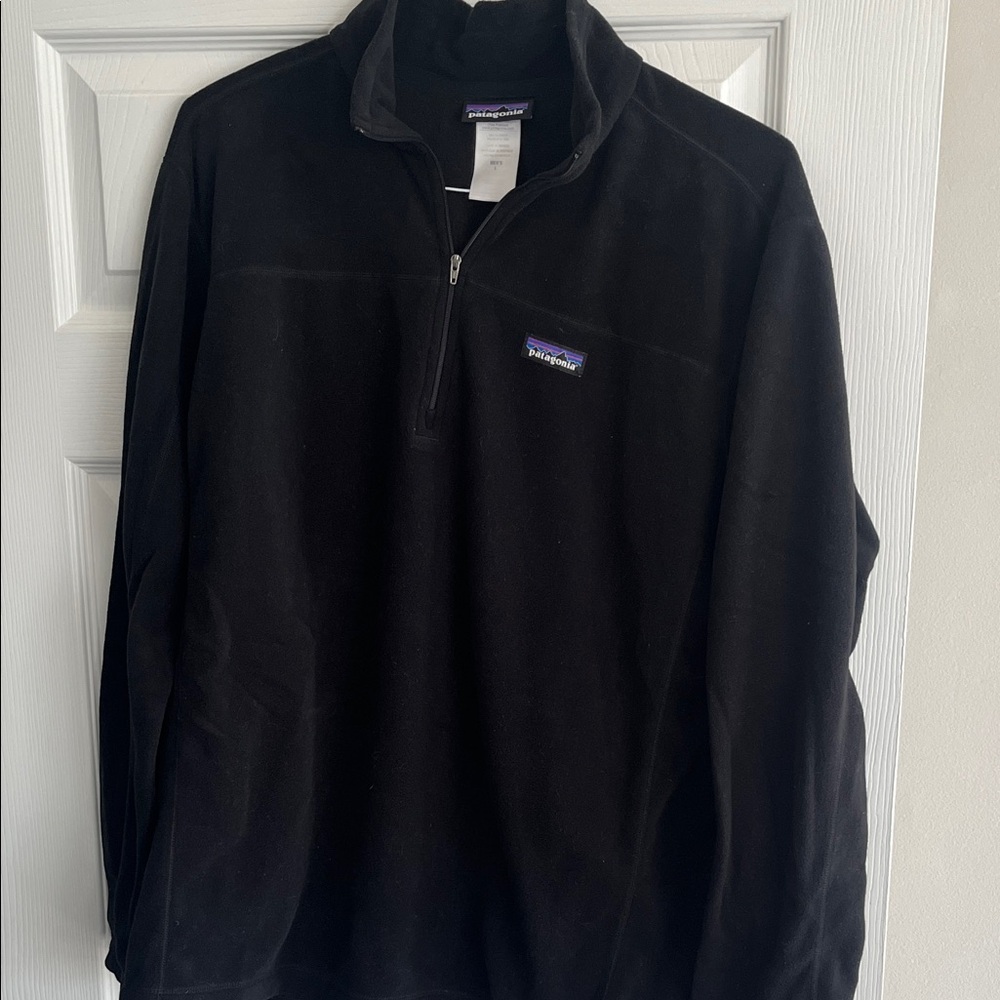 Patagonia Black Quarter-Zip Fleece Pullover